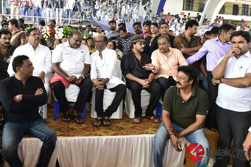 Celebs Pay Last Respects To Kannada Actor Ambareesh PhotosCelebs Pay Last Respects To Kannada Actor Ambareesh Photos