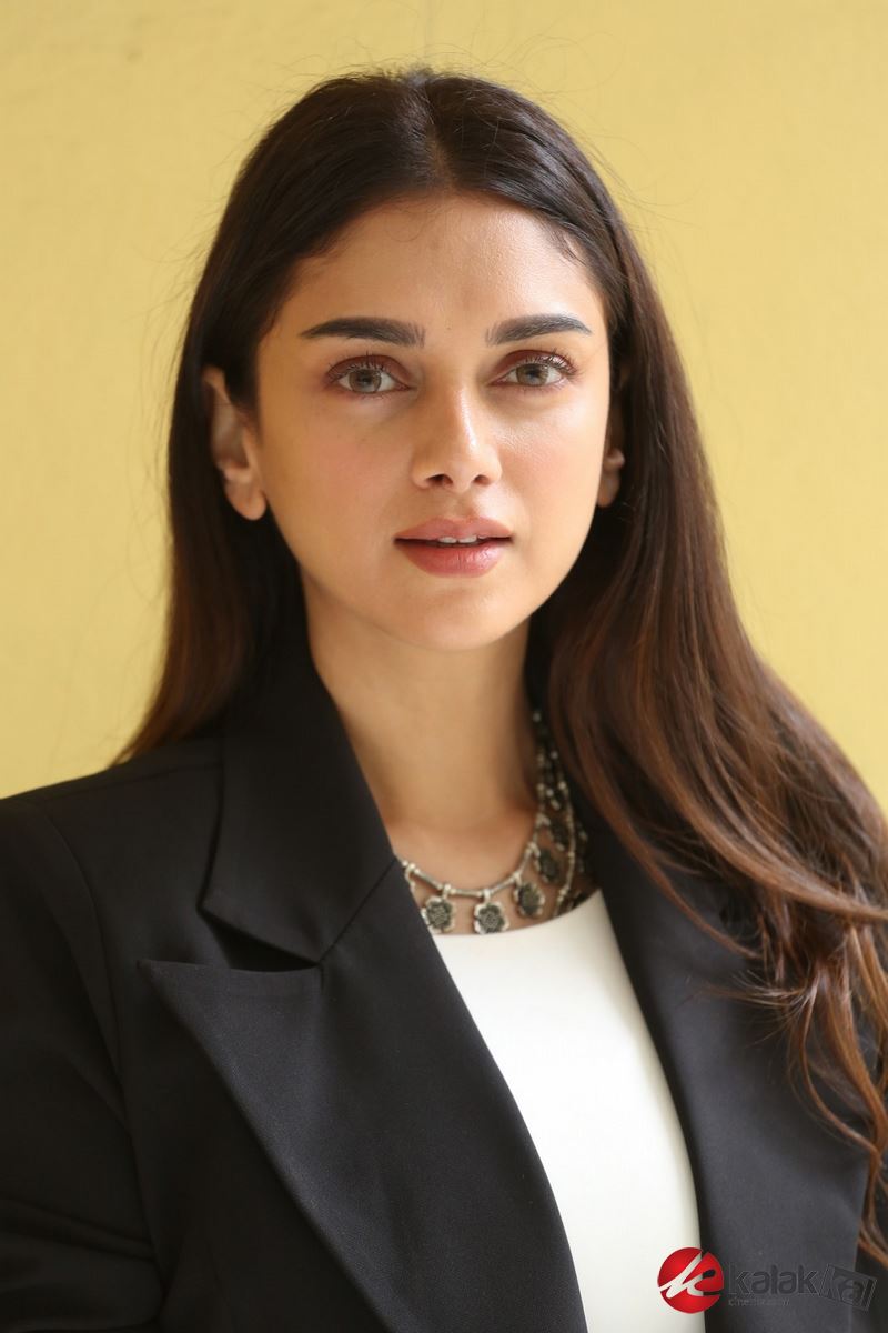 Actress Aditi Rao Hydari Photos