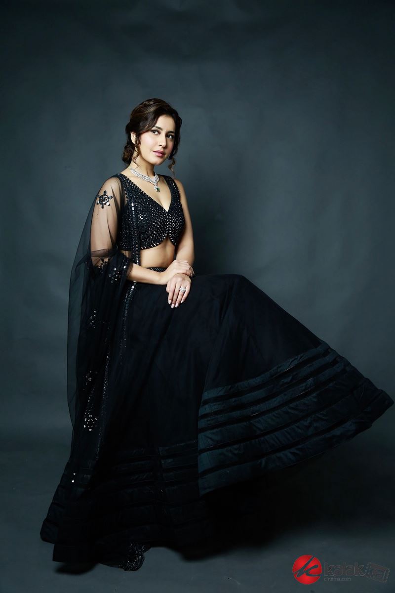 Actress Rashi Khanna New Gallery