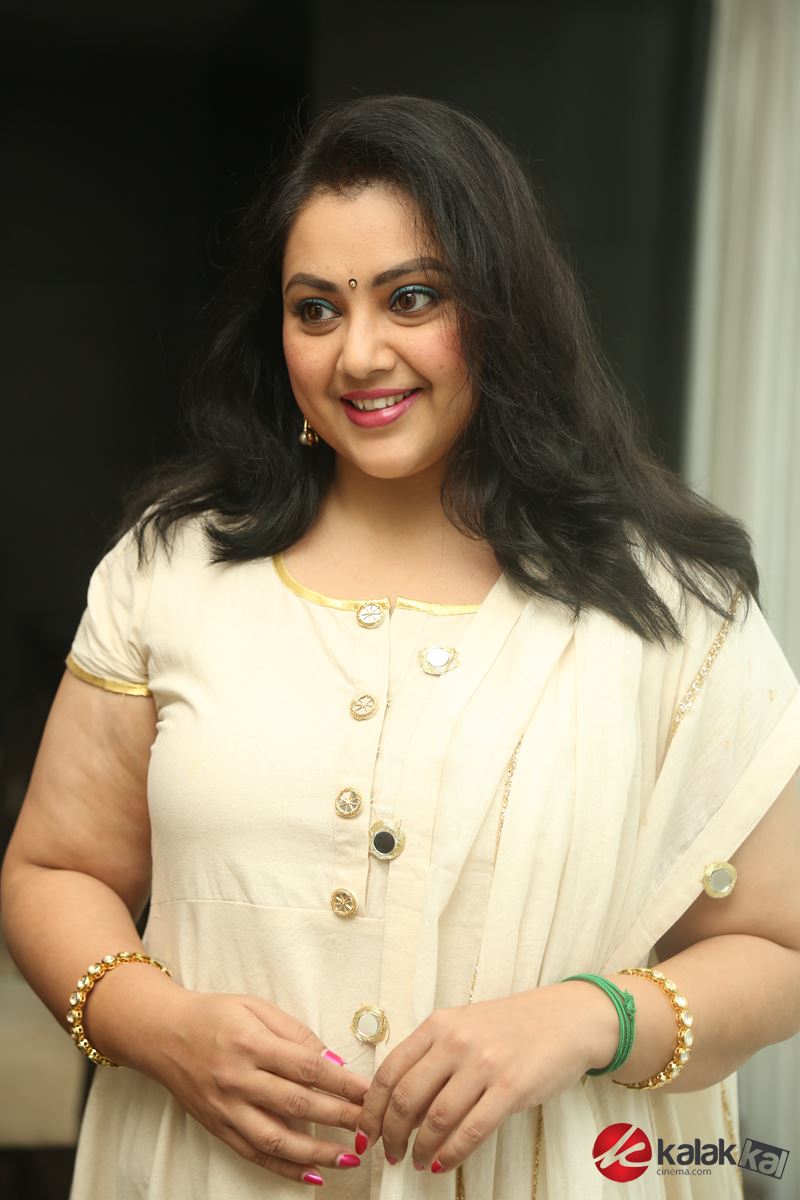 Actress Meena Photos