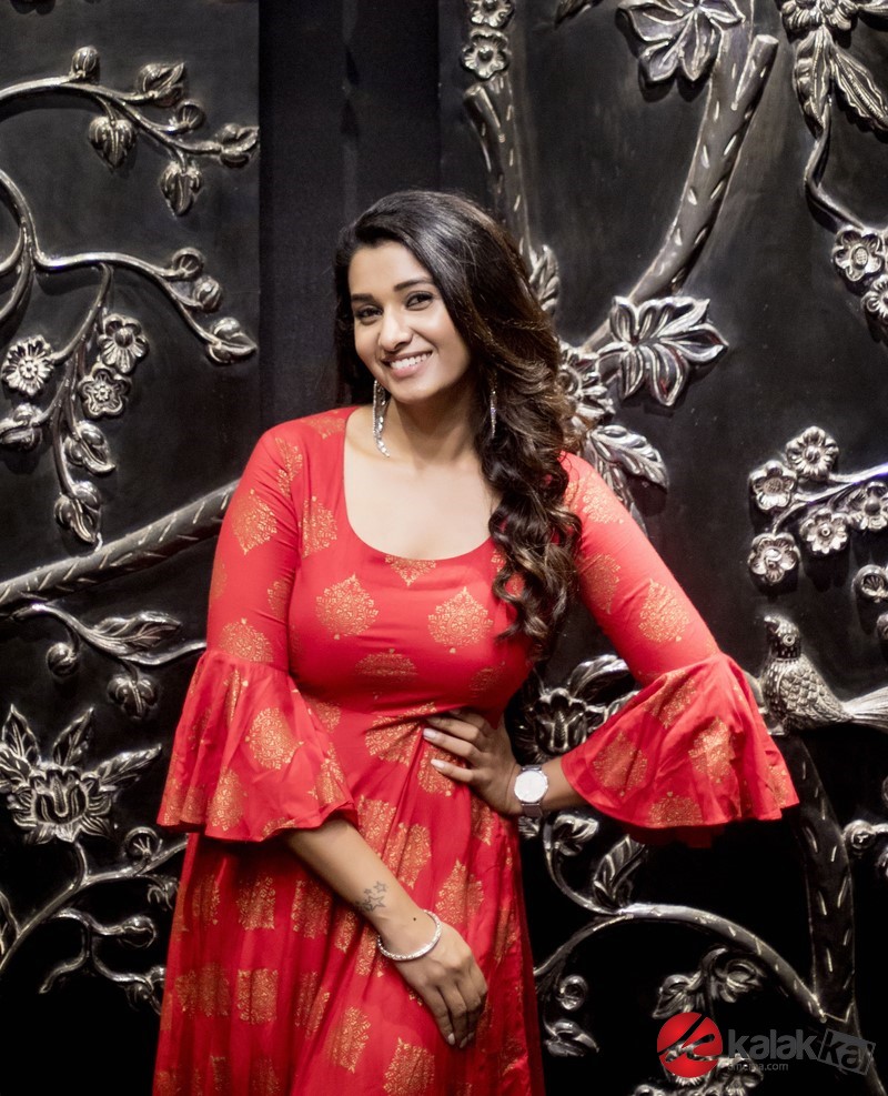 Actress Priya Bhavani Shankar Latest Photo Shoot