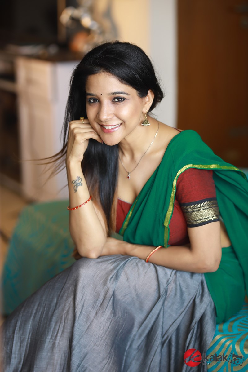 Actress Sakshi Agarwal Photos