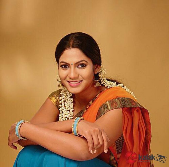 Actress Shruti Reddy New Photos