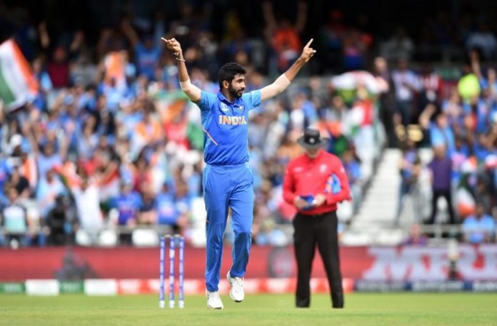 World Cup 2019 Live Update : Match is Dropped Due to Rain? | New Zealand have reached 100 in 30 overs in the World Cup semi-final.