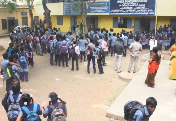 School Teacher Attempted Suicide : Political News, Tamil nadu, Politics, BJP, DMK, ADMK, Latest Political News, Govt School Teacher