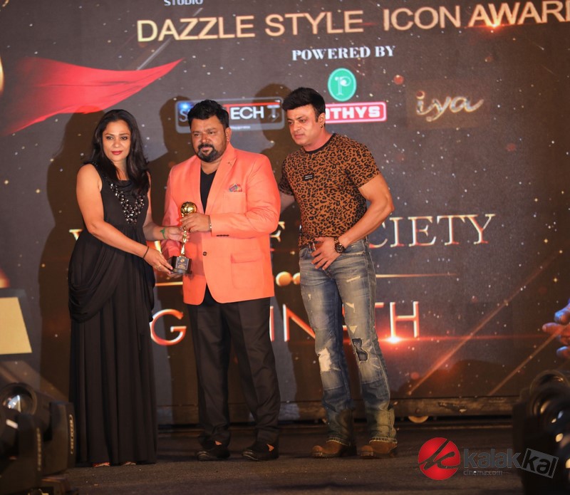 D Awards and Dazzle Style Icon Award Photos