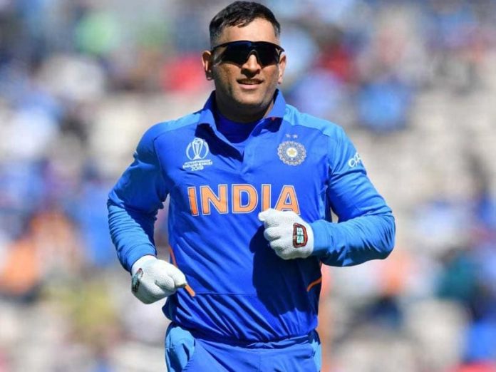 Will Dhoni join India again?