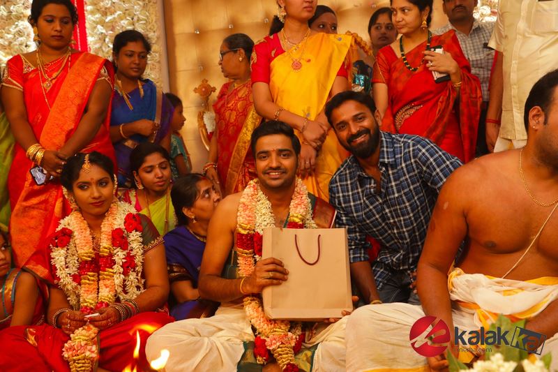 Actor Sathish Wedding StillsActor Sathish Wedding Stills