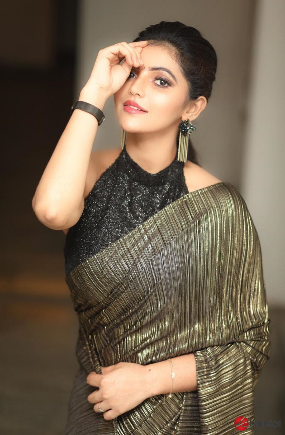Actress Athulya Ravi New Photos