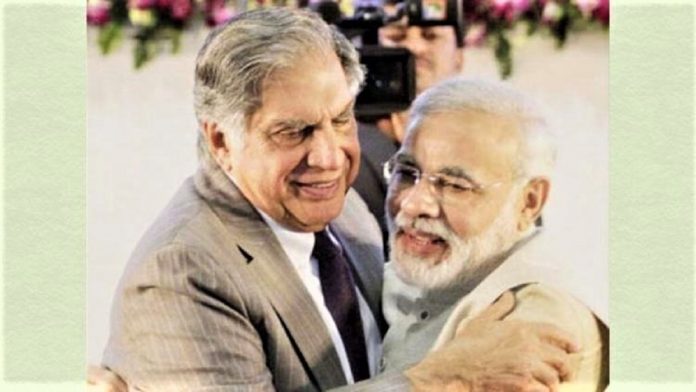 Tata Ratan Emotional Moment With Modi