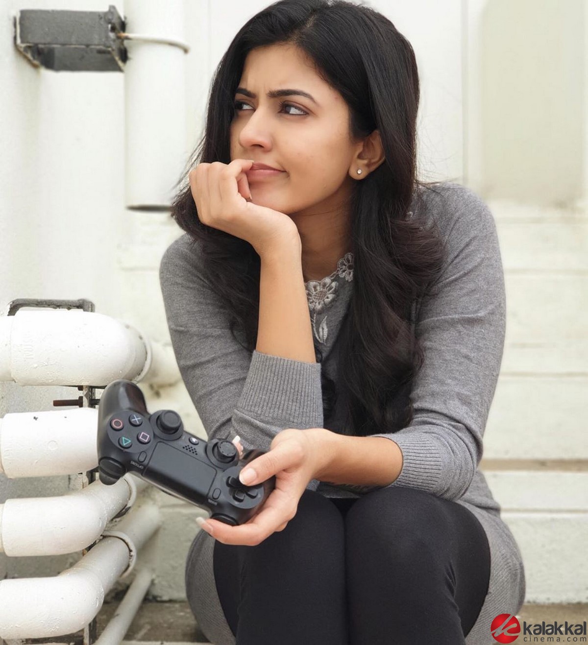 Actress Anju Kurian Stills 