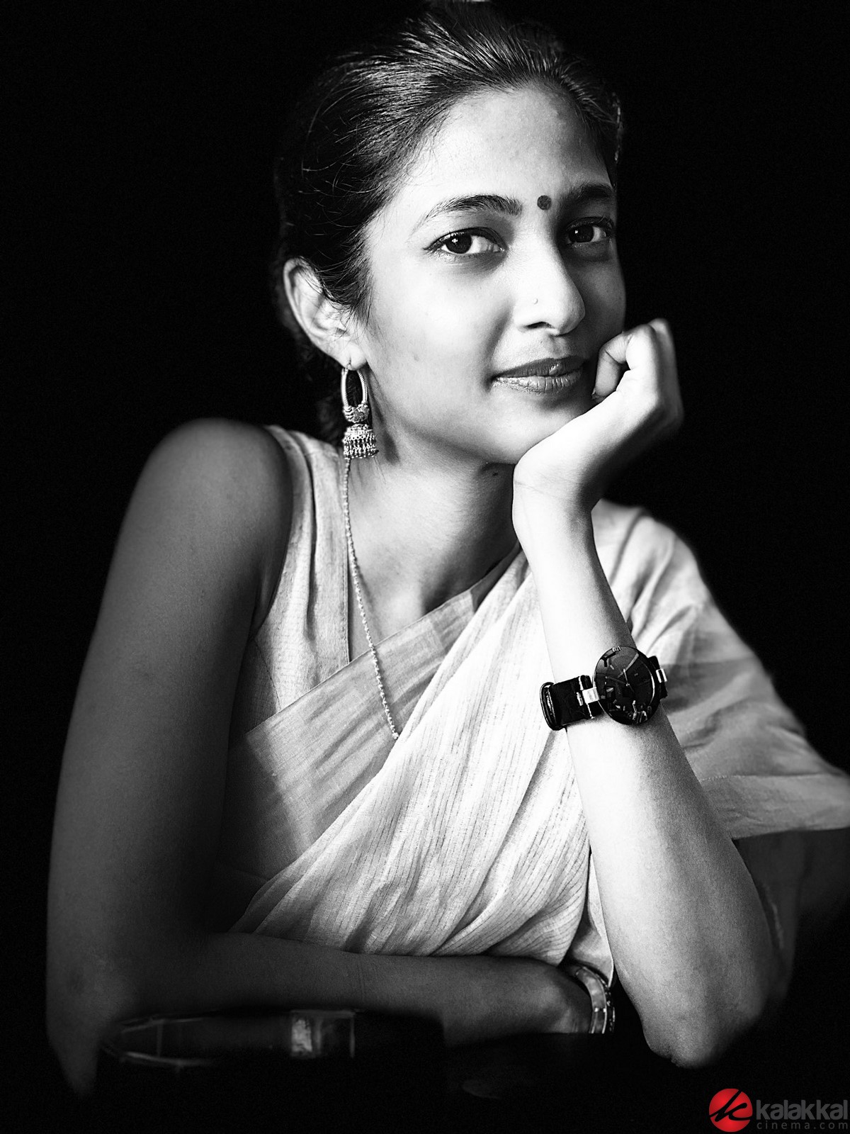 Actress Keerthi Pandiyan Stills