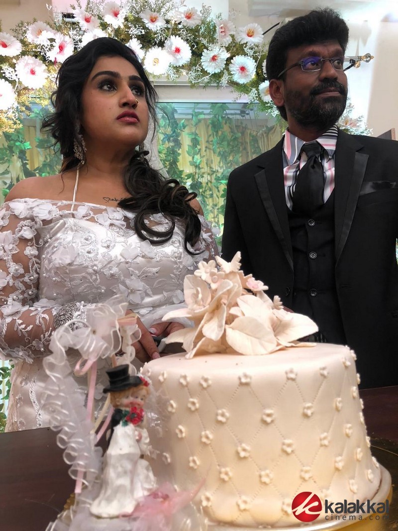 Vanitha Vijayakumar and Peter Paul Marriage Photos