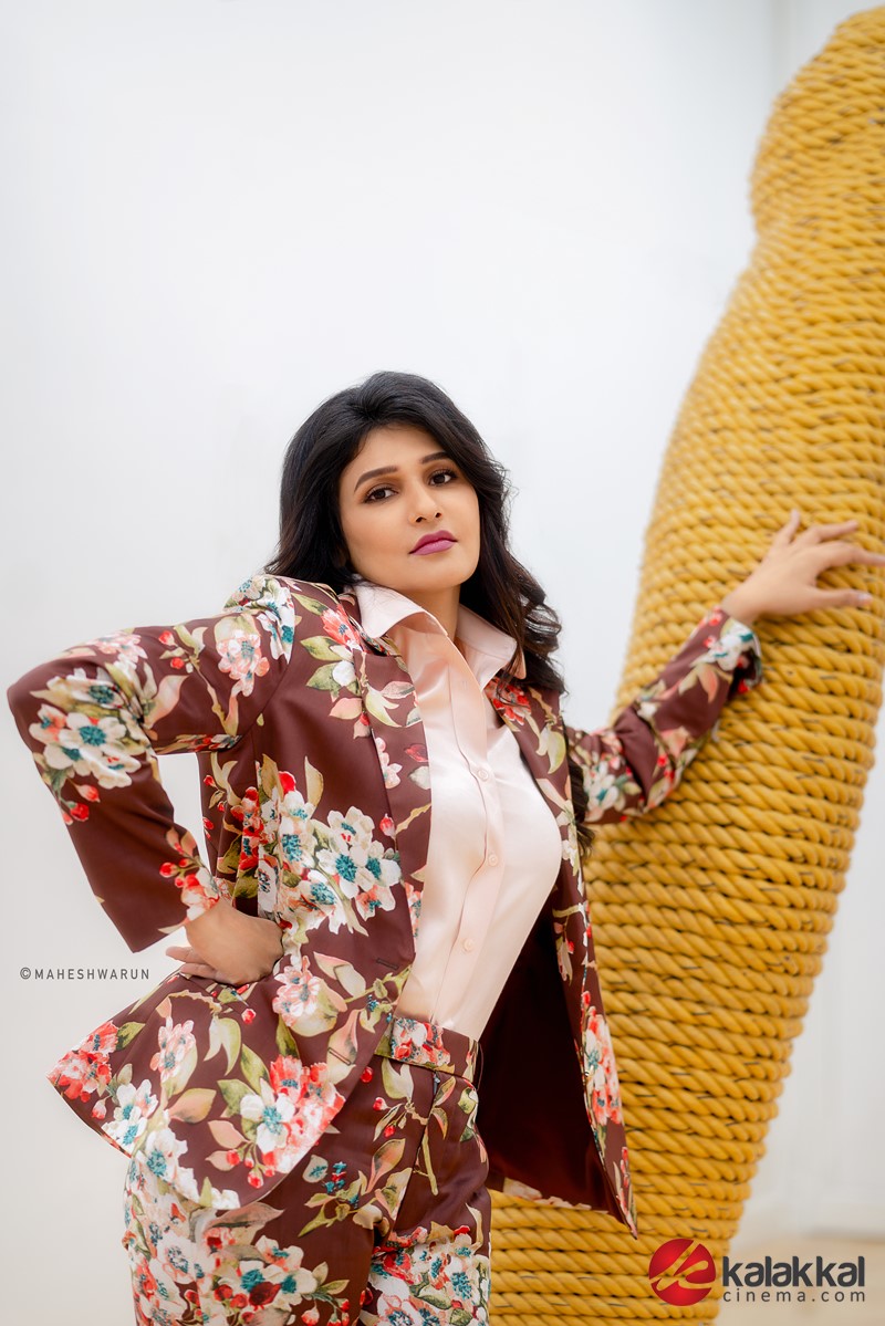 Actress Anjena Kirti Latest Photos
