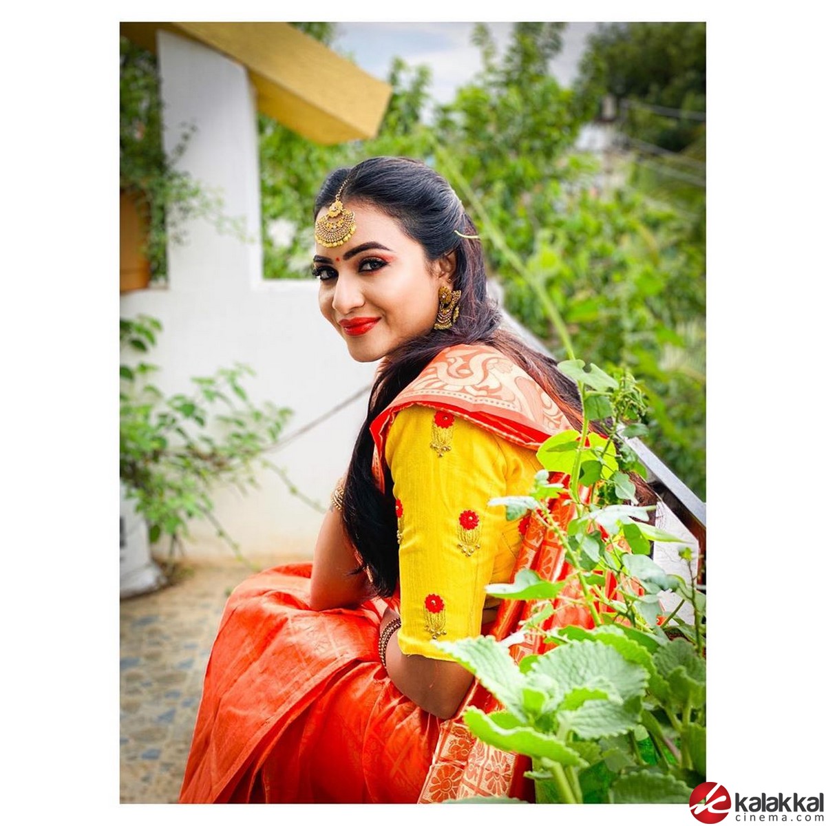 Actress Janani Ashok Kumar Latest Stills