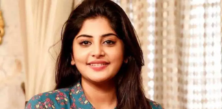 Manjima Mohan Reply to ask question Photo