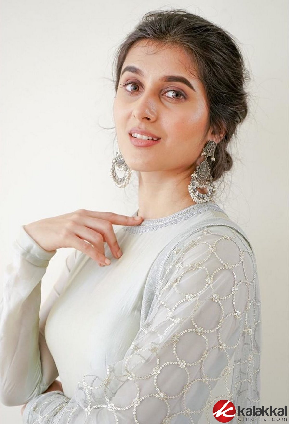Actress Sanjana Sarathy Latest Photos