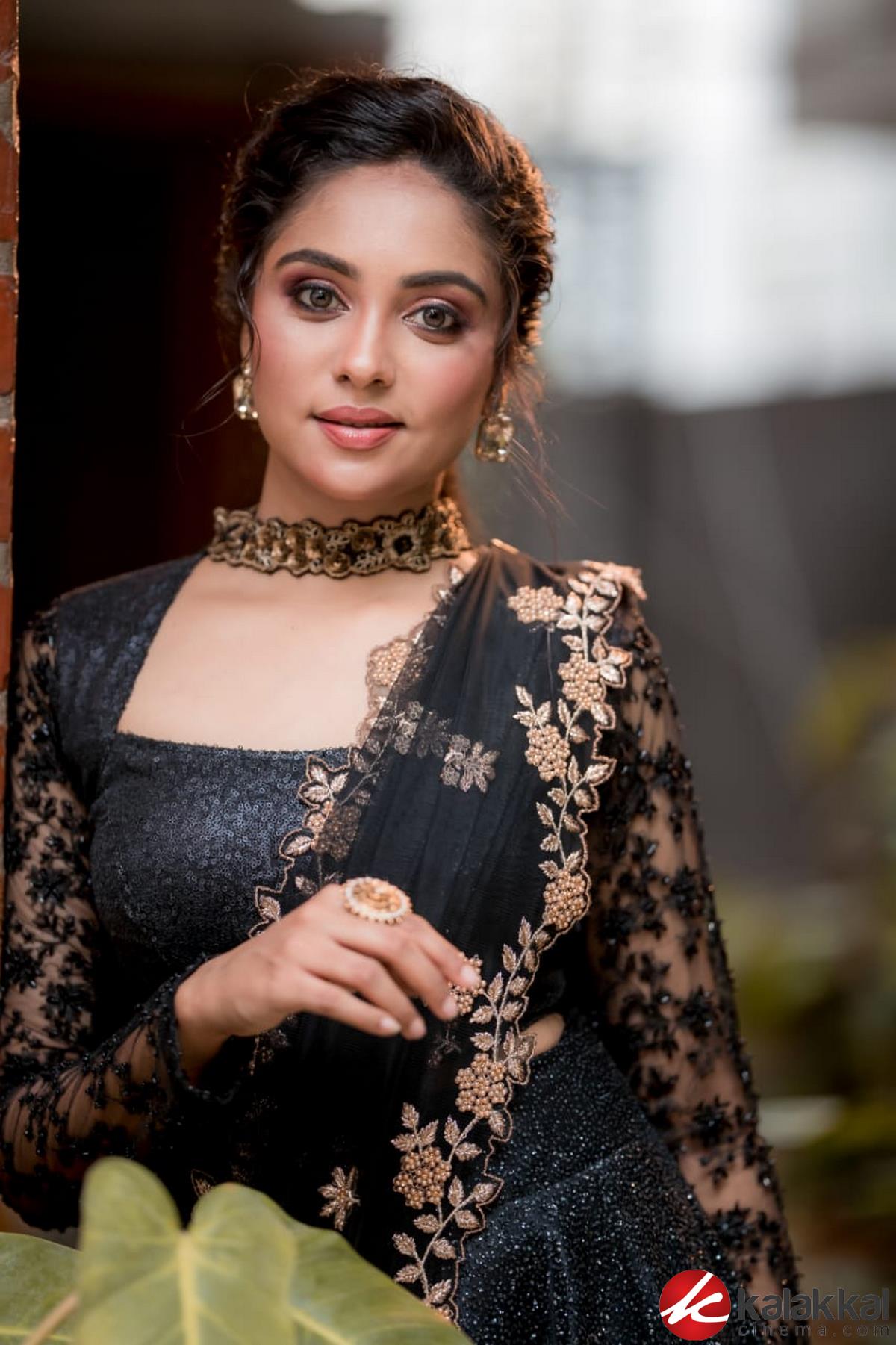 Actress Smruthi Venkat Latest Photos