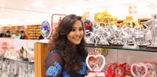 Vijay TV Jacqueline Shopping in Velavan Stores