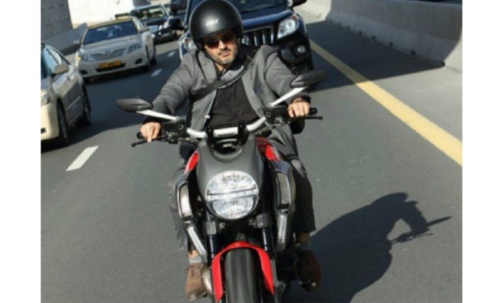 Thala Ajith Ride in BMW Bike