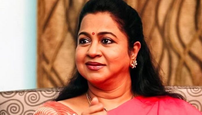 Radhika Sarathkumar Without Makeup Photo