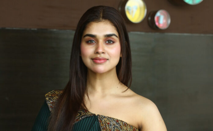 Actress Meenakshi Govindaraj Photos