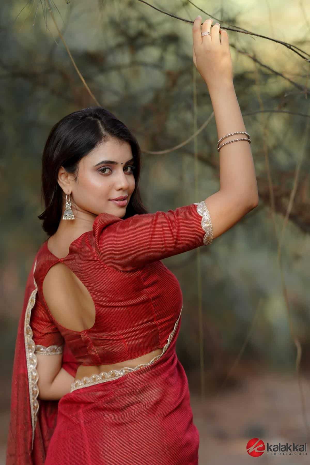 Actress Aruljothi Arockiaraj Latest Photoshoot