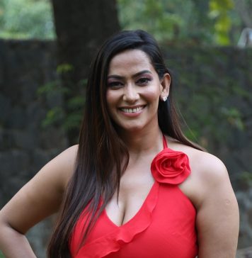 Actress Sanjana Singh Latest Photos